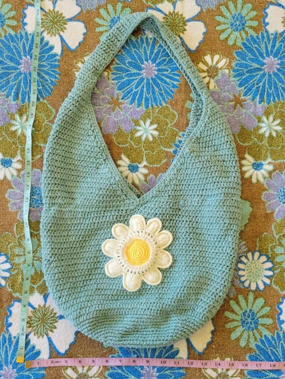 Knit Daisy Hobo Bag